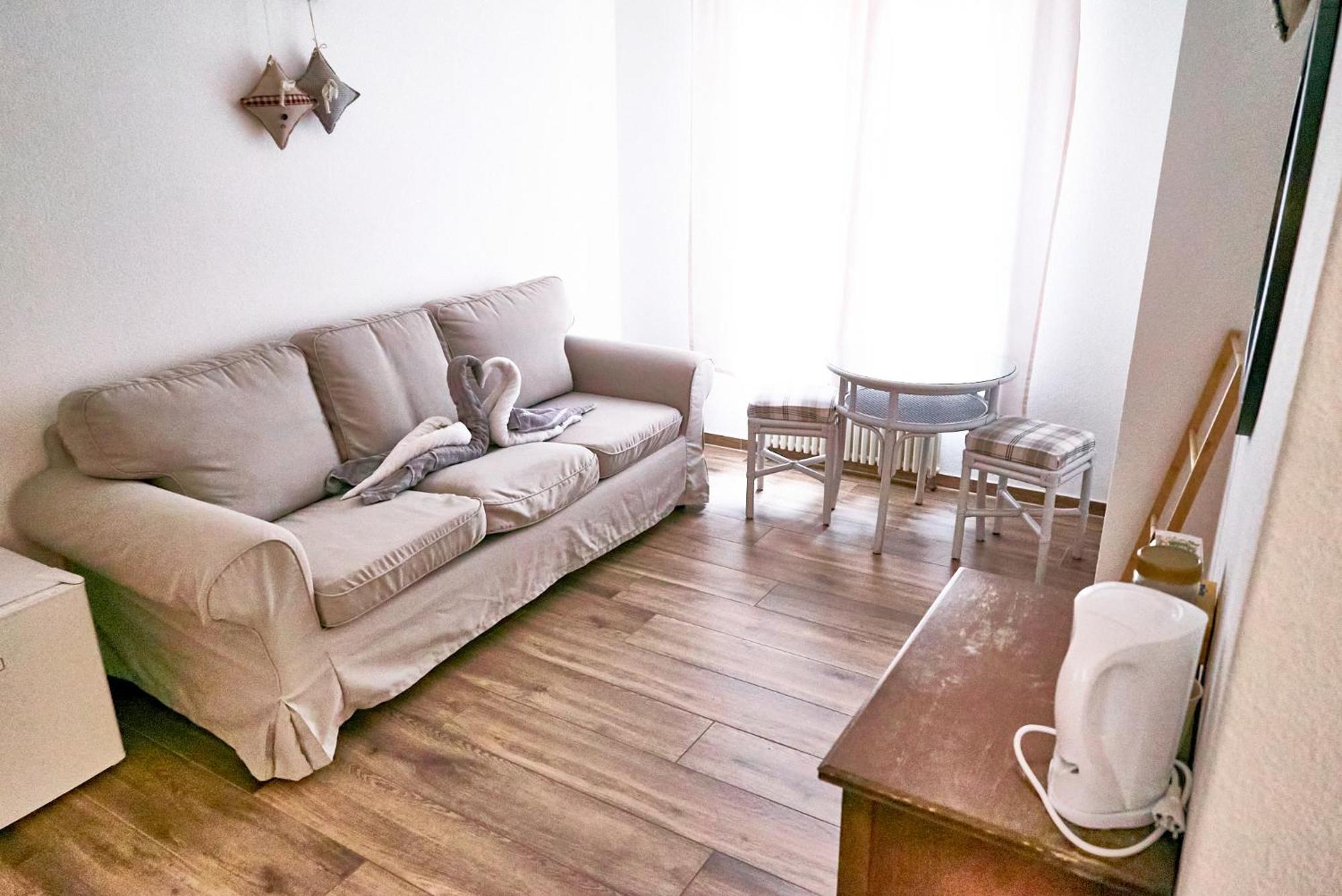 Family Room By Interlaken Parking Därligen Екстериор снимка