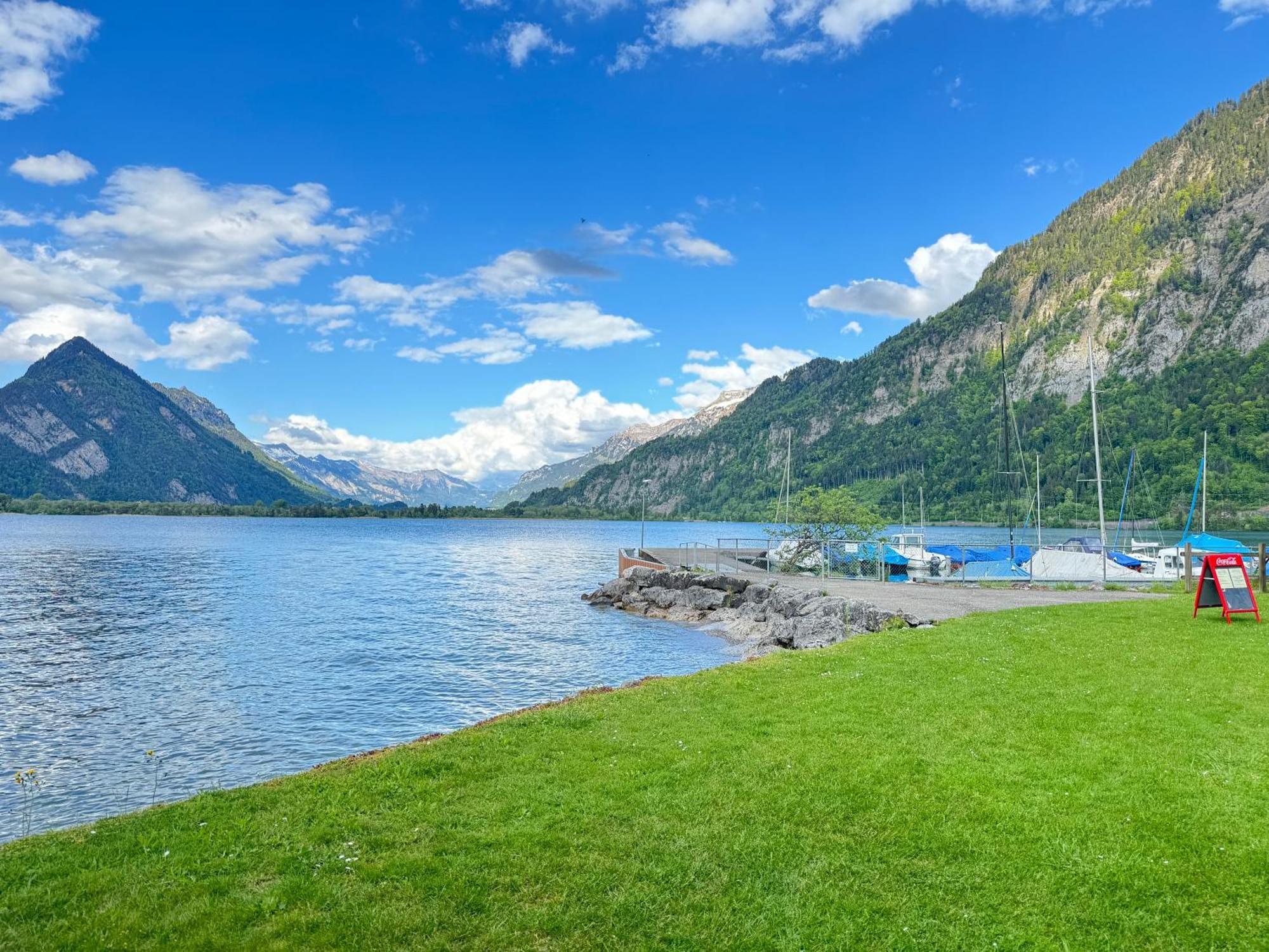 Family Room By Interlaken Parking Därligen Екстериор снимка
